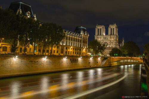 PARIS BY NIGHT NOTRE DAME DE PARIS